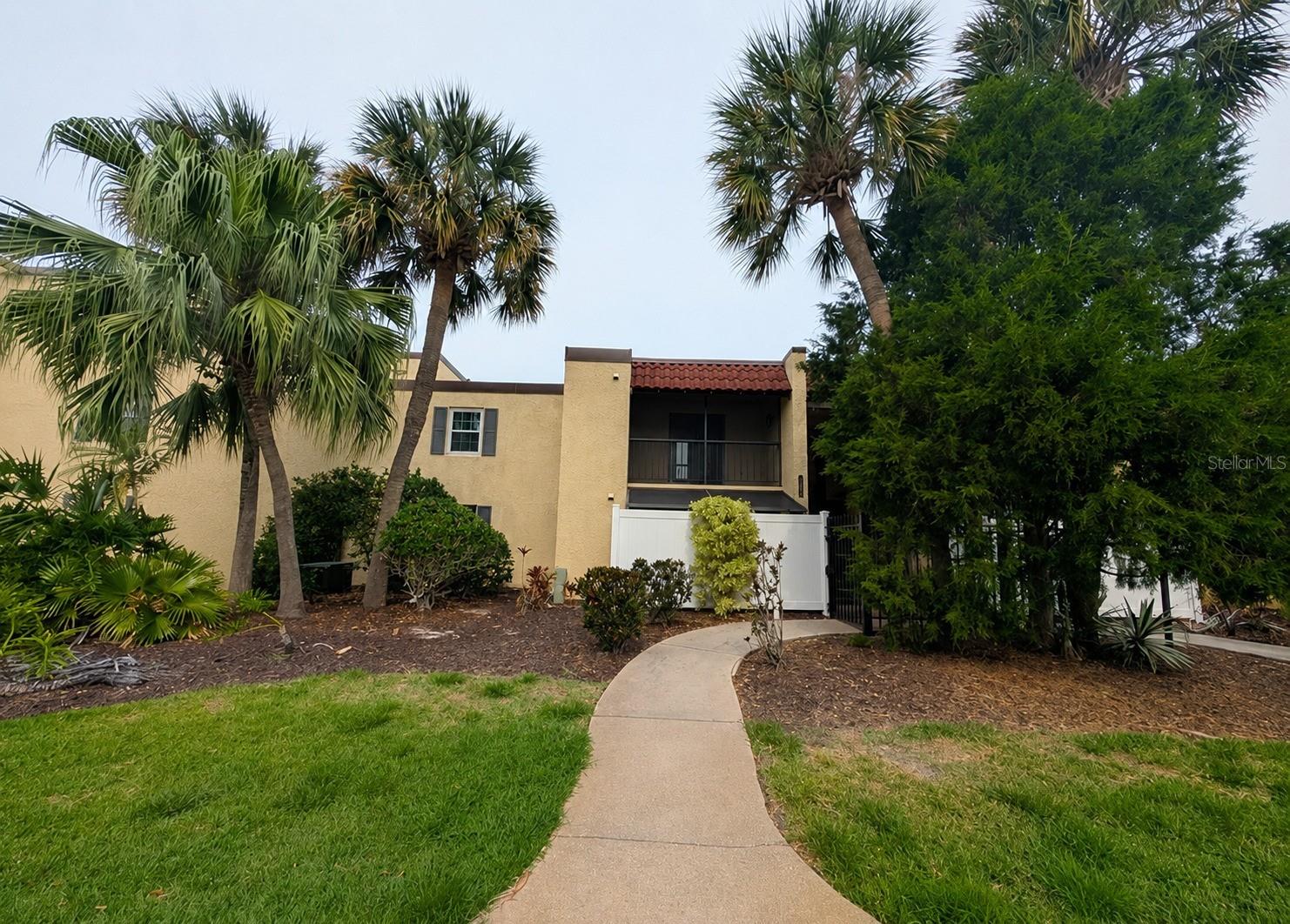SIENA VILLAS AT BEACH PARK A C - Residential Lease