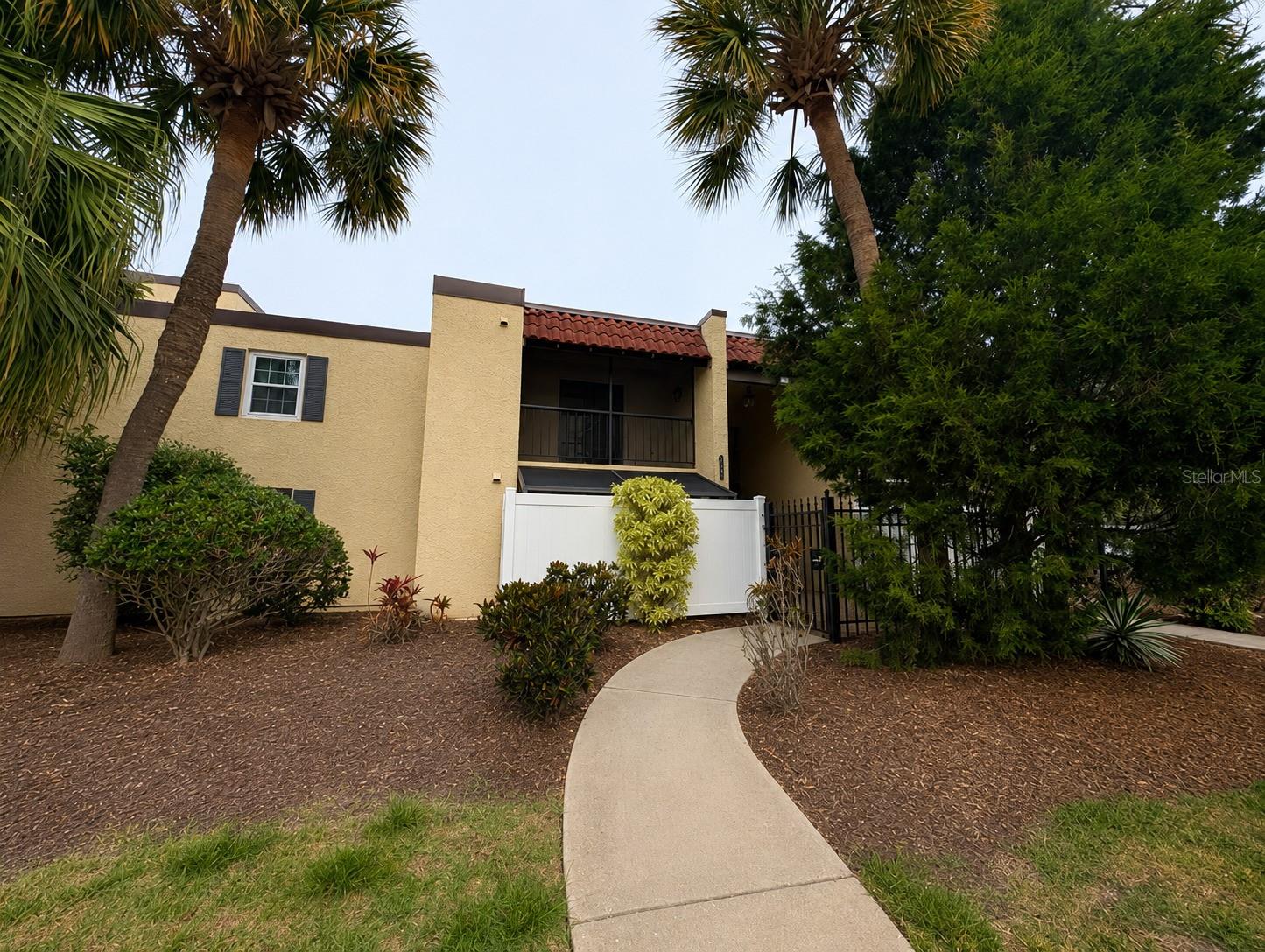 SIENA VILLAS AT BEACH PARK A C - Residential Lease