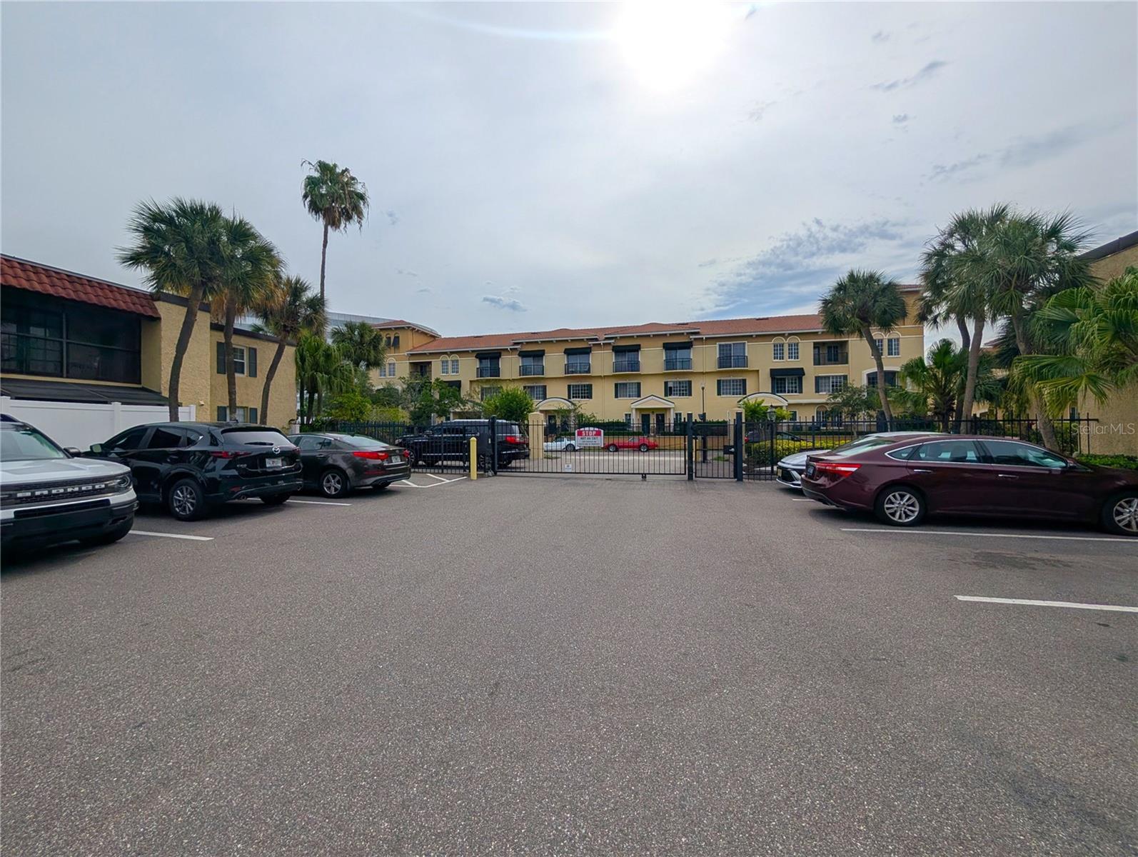 SIENA VILLAS AT BEACH PARK A C - Residential Lease