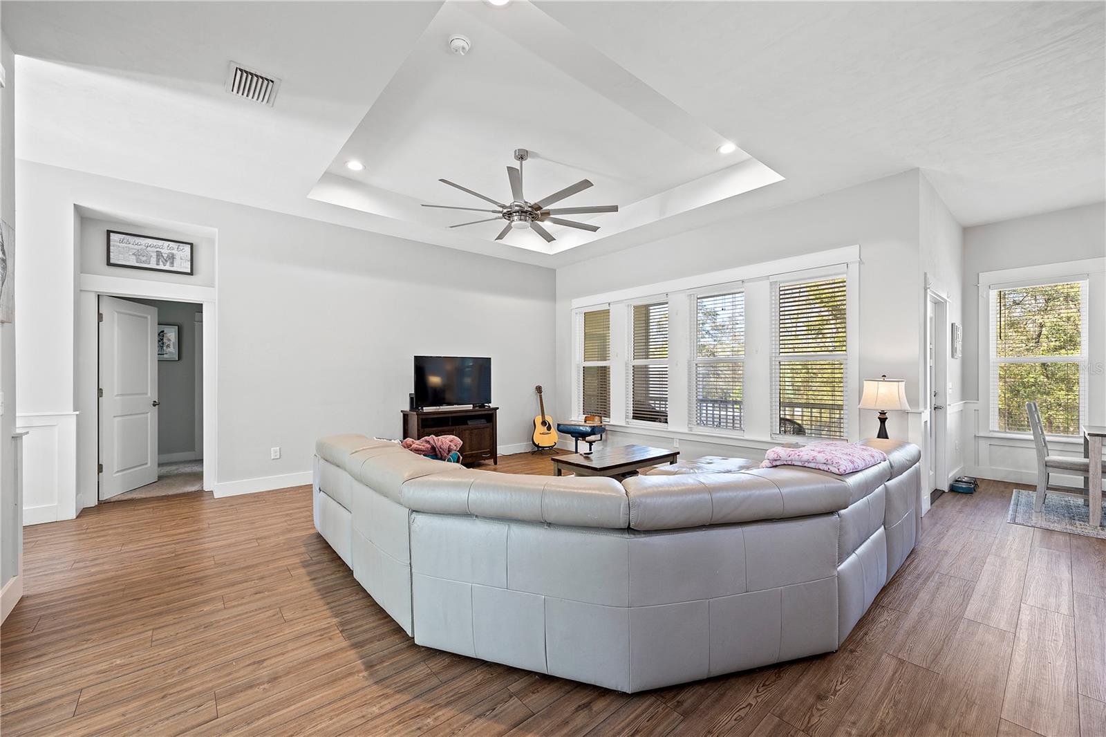 EMERALD COVE - Residential