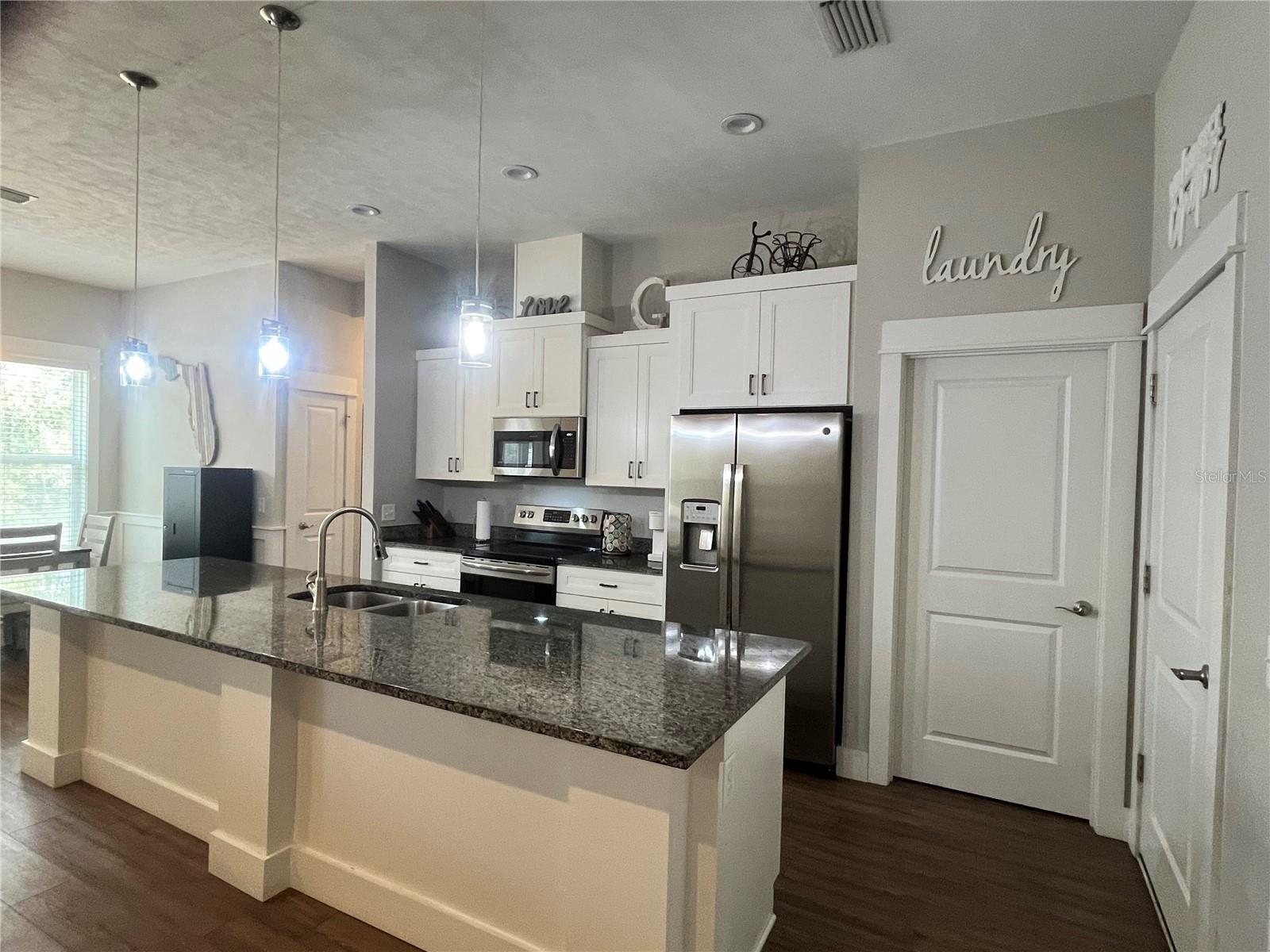 EMERALD COVE - Residential