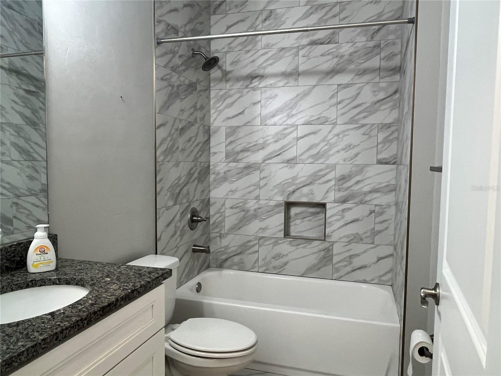 EMERALD COVE - Residential