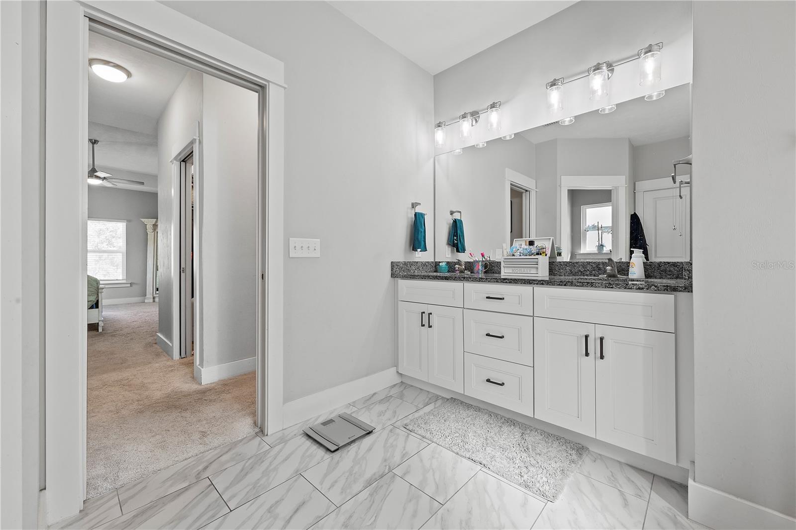 EMERALD COVE - Residential