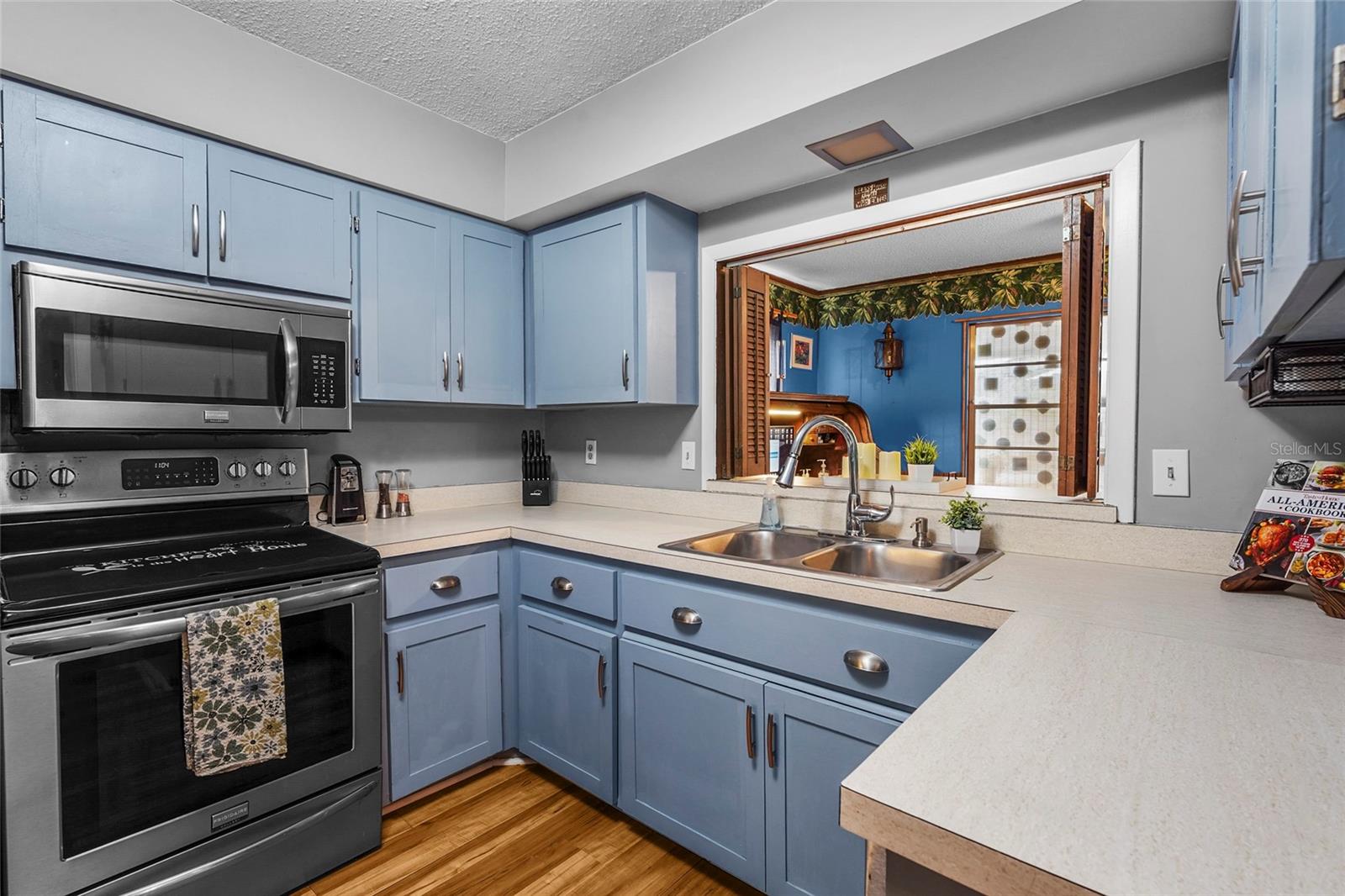 WEST WOODS - Residential