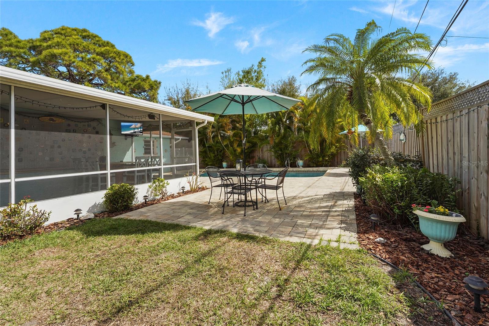 WEST WOODS - Residential