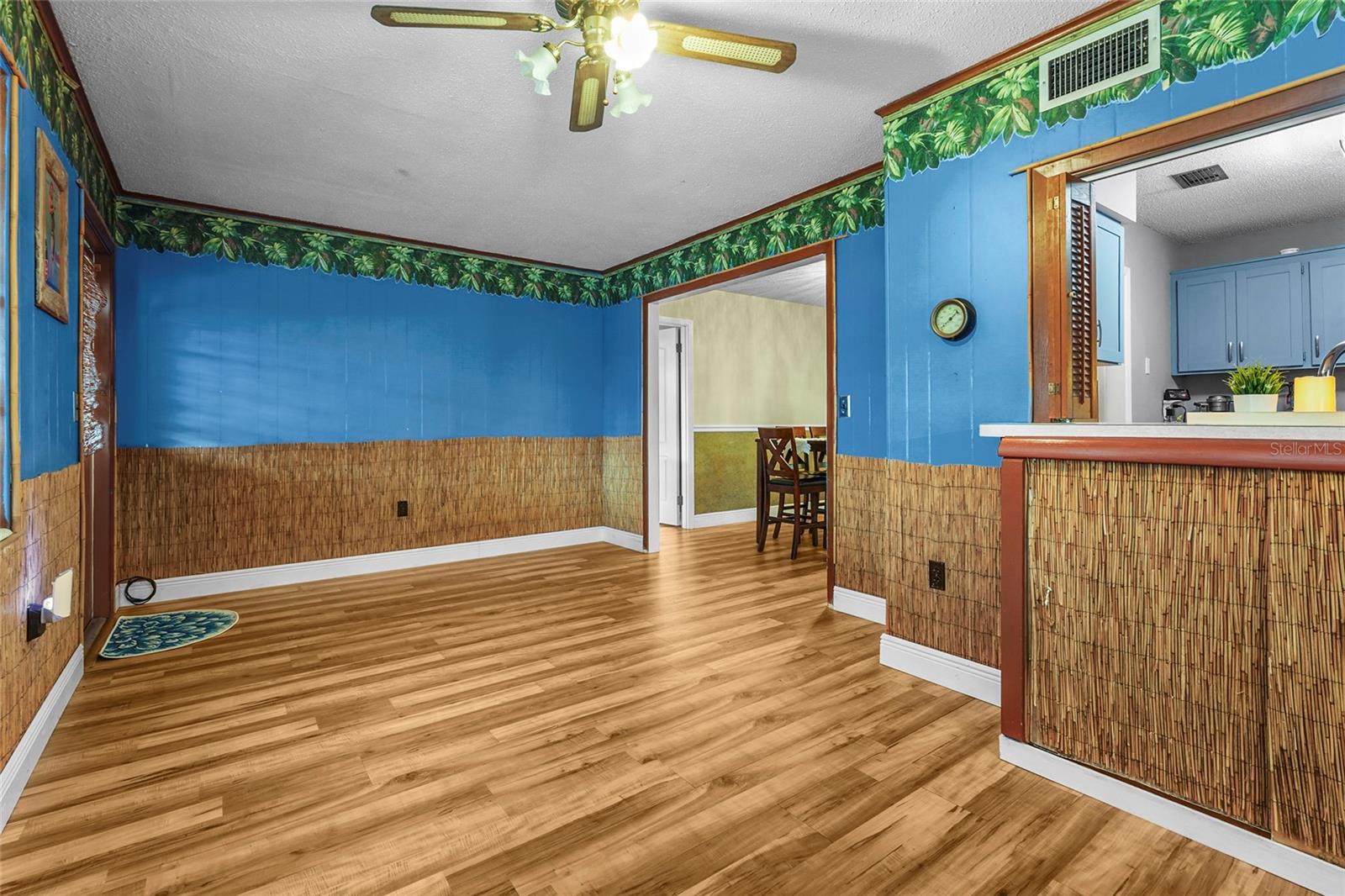 WEST WOODS - Residential