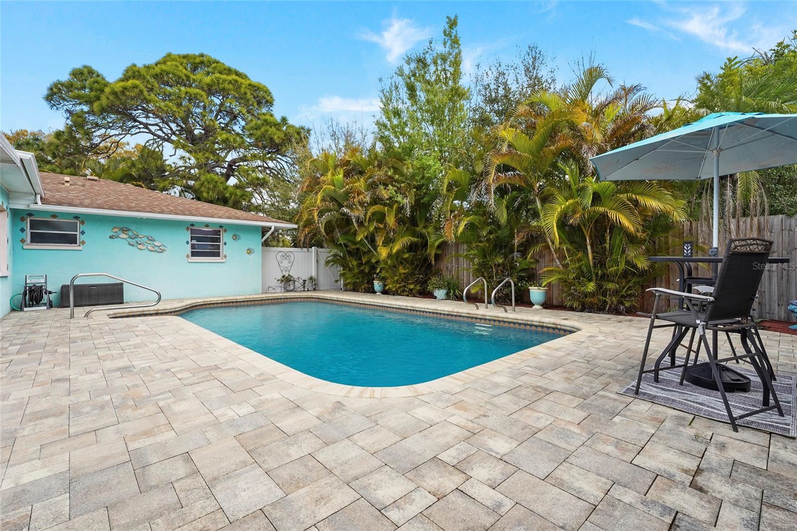 WEST WOODS - Residential