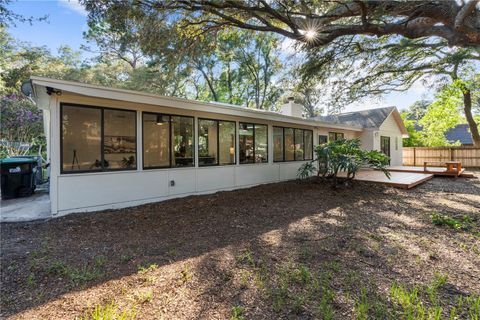 A home in APOPKA