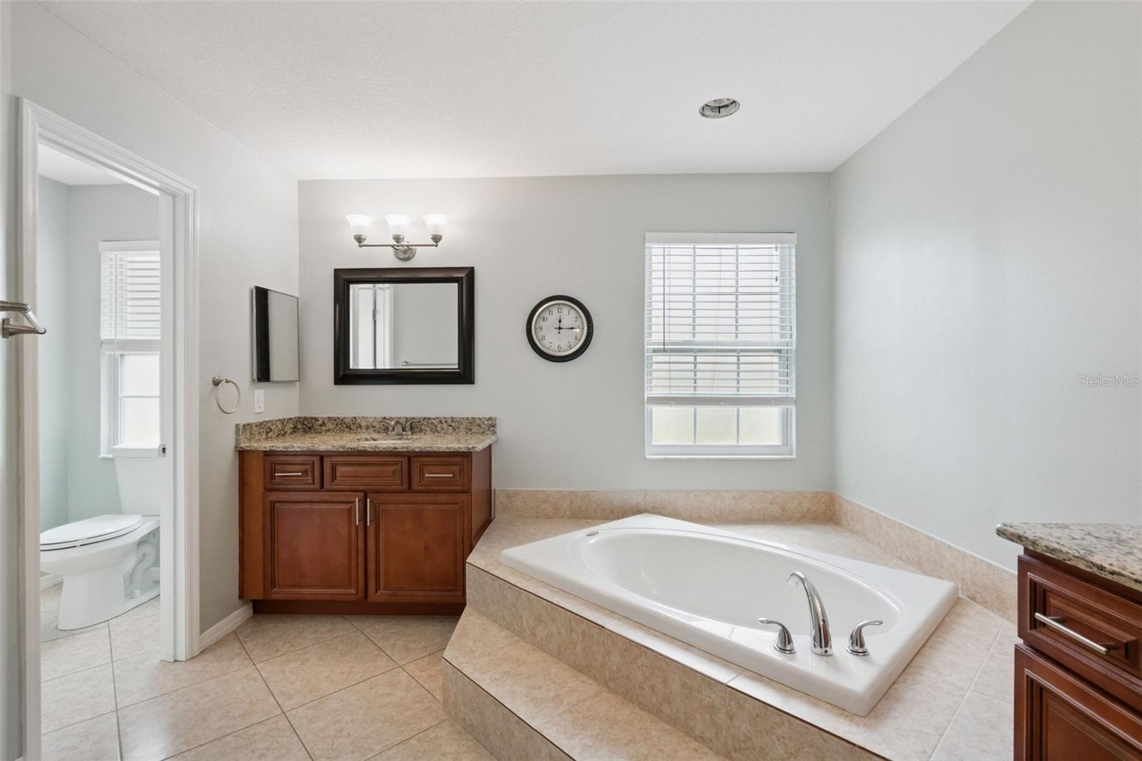 HILLS OF LAKE MARY PH 4 - Residential