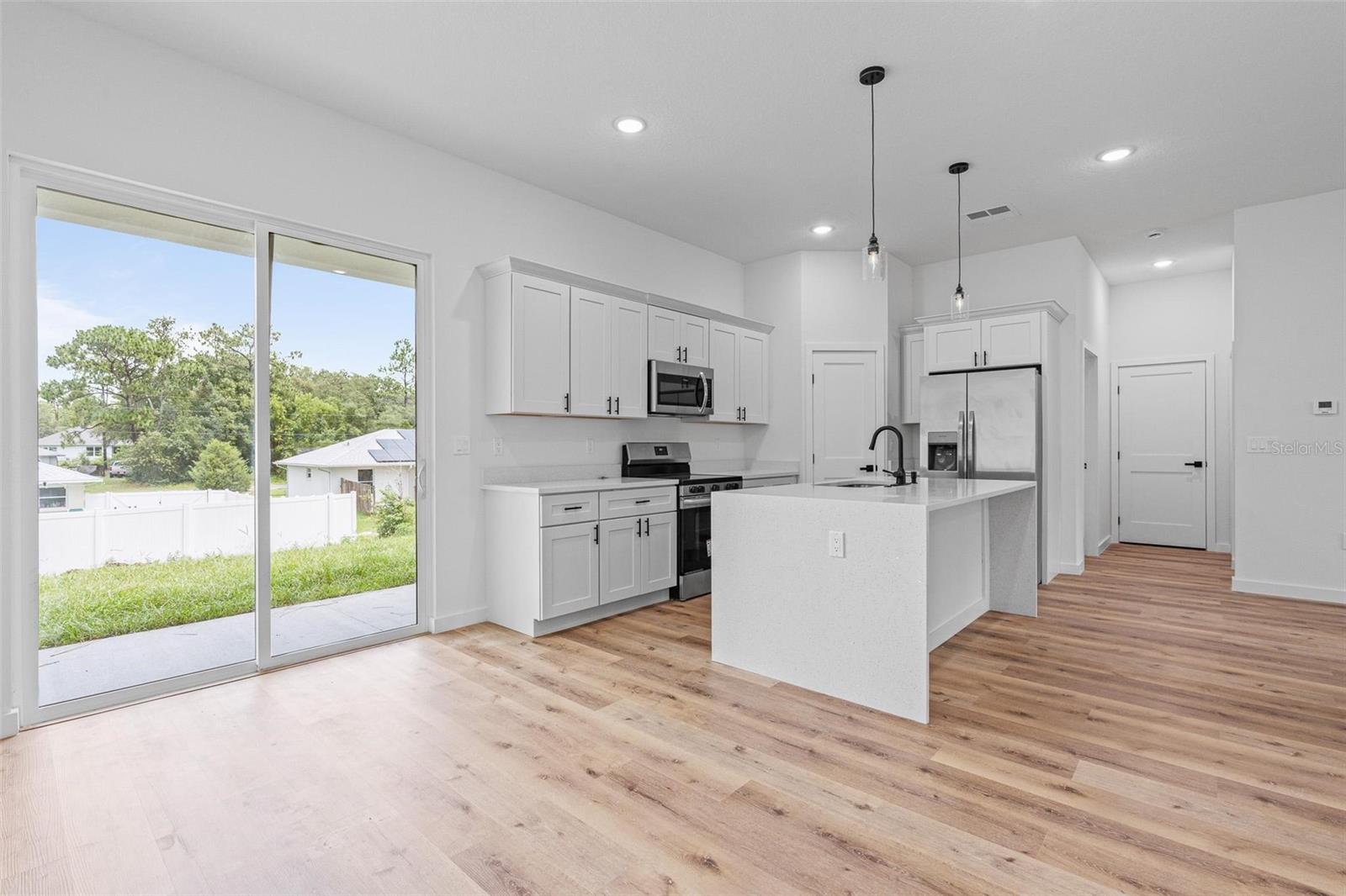 CITRUS SPRINGS UNIT 3 - Residential Lease