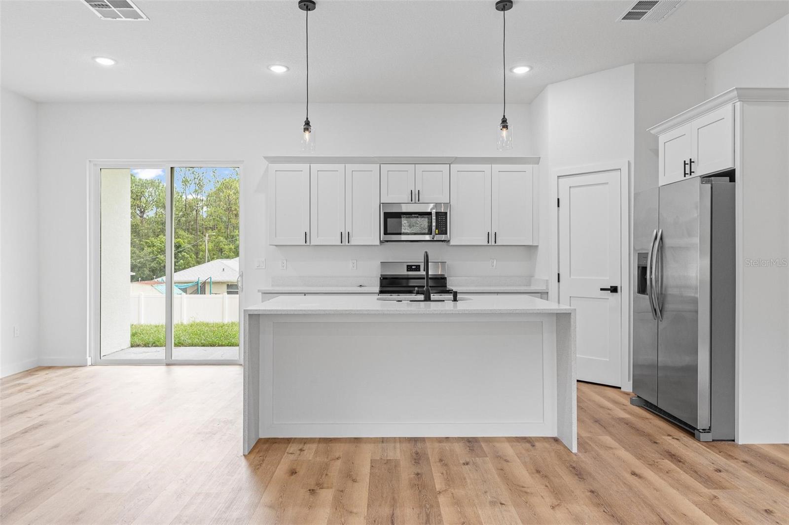 CITRUS SPRINGS UNIT 3 - Residential Lease