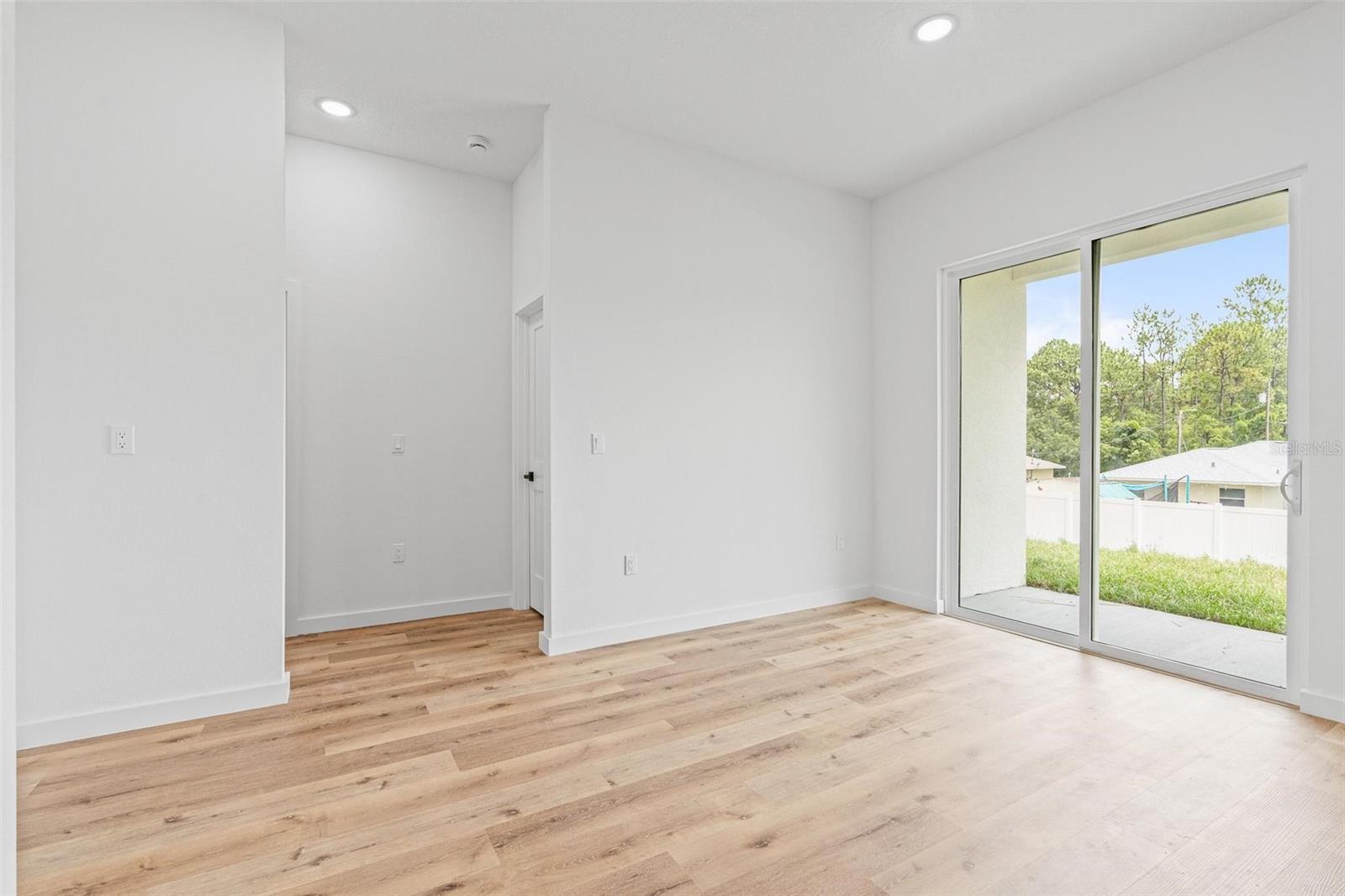 CITRUS SPRINGS UNIT 3 - Residential Lease