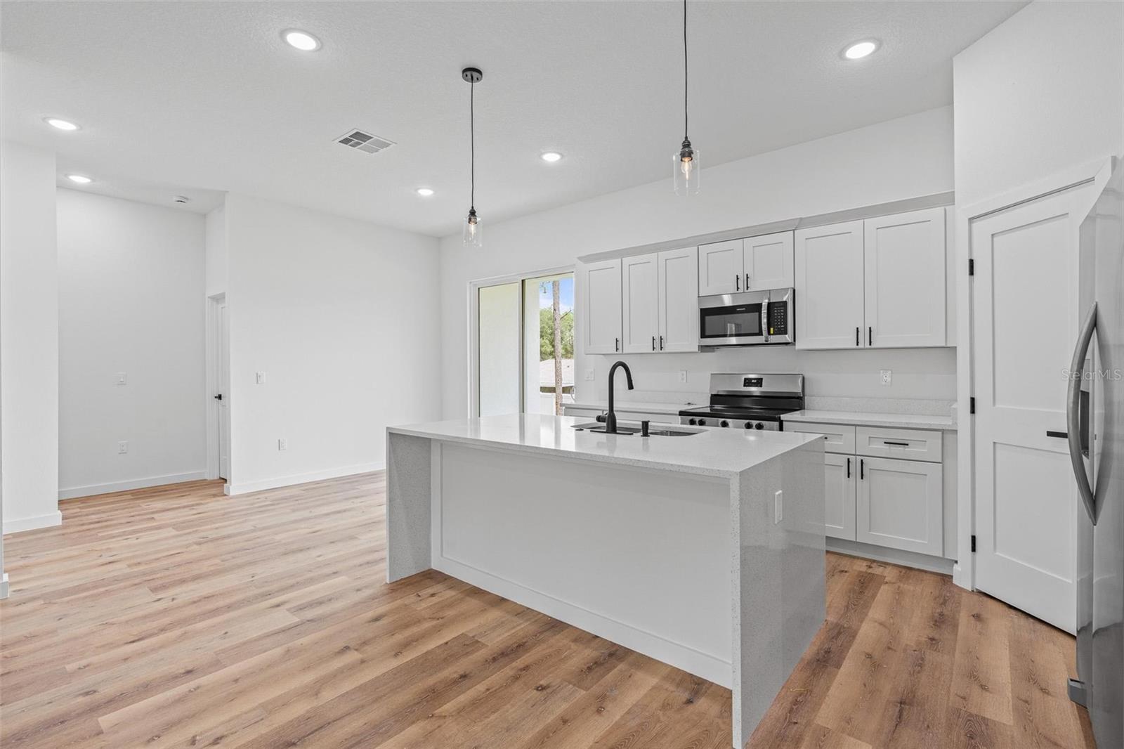 CITRUS SPRINGS UNIT 3 - Residential Lease