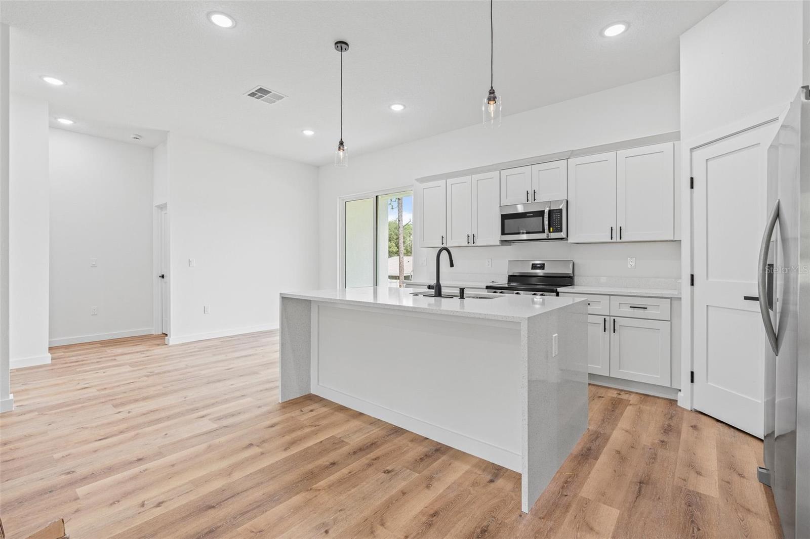 CITRUS SPRINGS UNIT 3 - Residential Lease