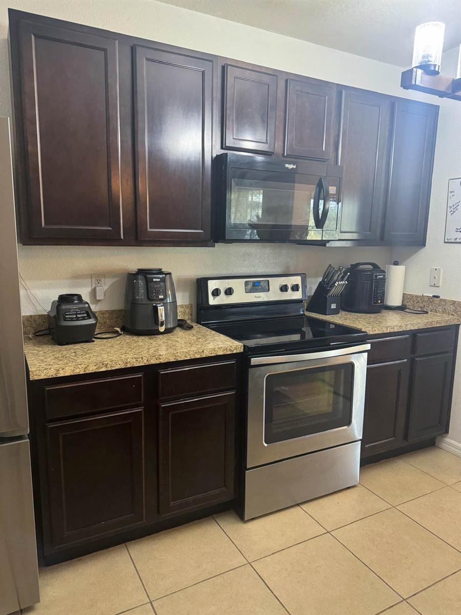 CALABAY AT TOWER LAKE PH 03 - Residential