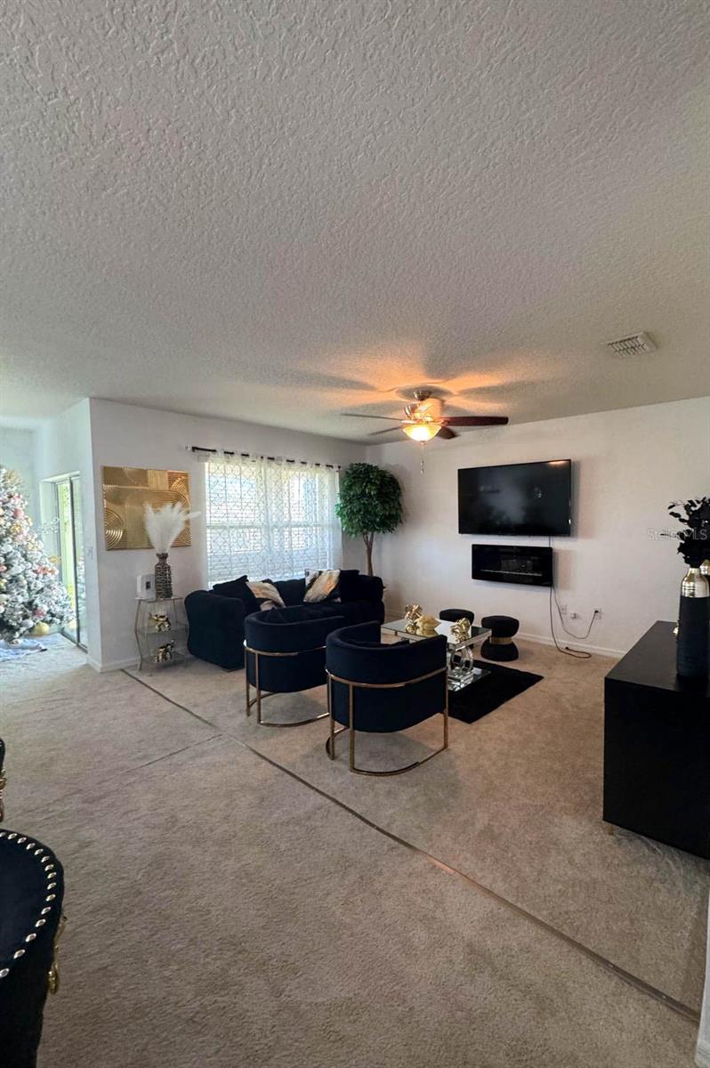 CALABAY AT TOWER LAKE PH 03 - Residential