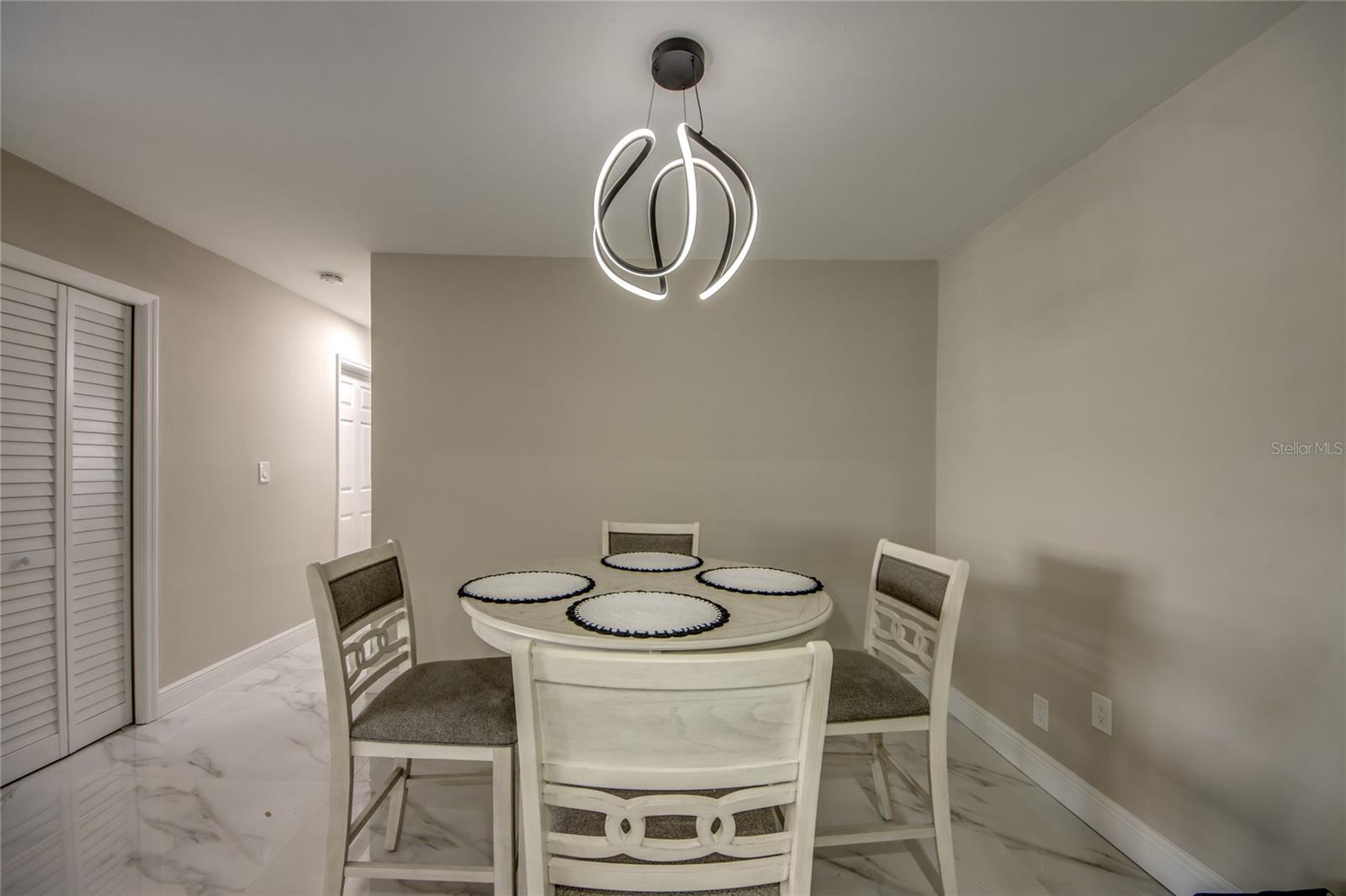 JAMES EVANS HOMESTEAD - Residential