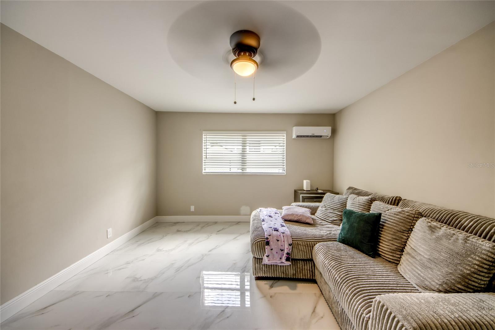 JAMES EVANS HOMESTEAD - Residential