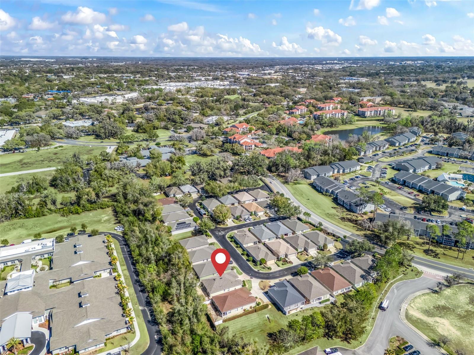 VILLAS/PADDOCK PARK - Residential Lease