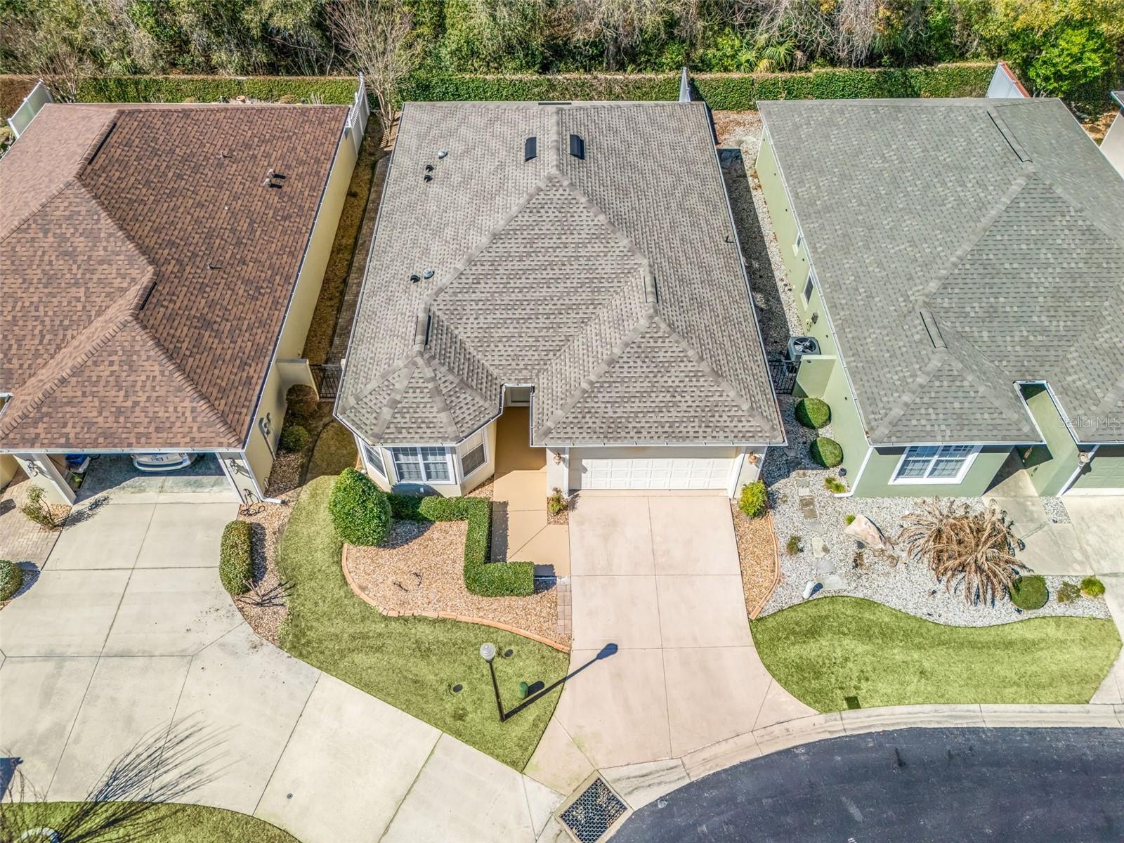 VILLAS/PADDOCK PARK - Residential Lease