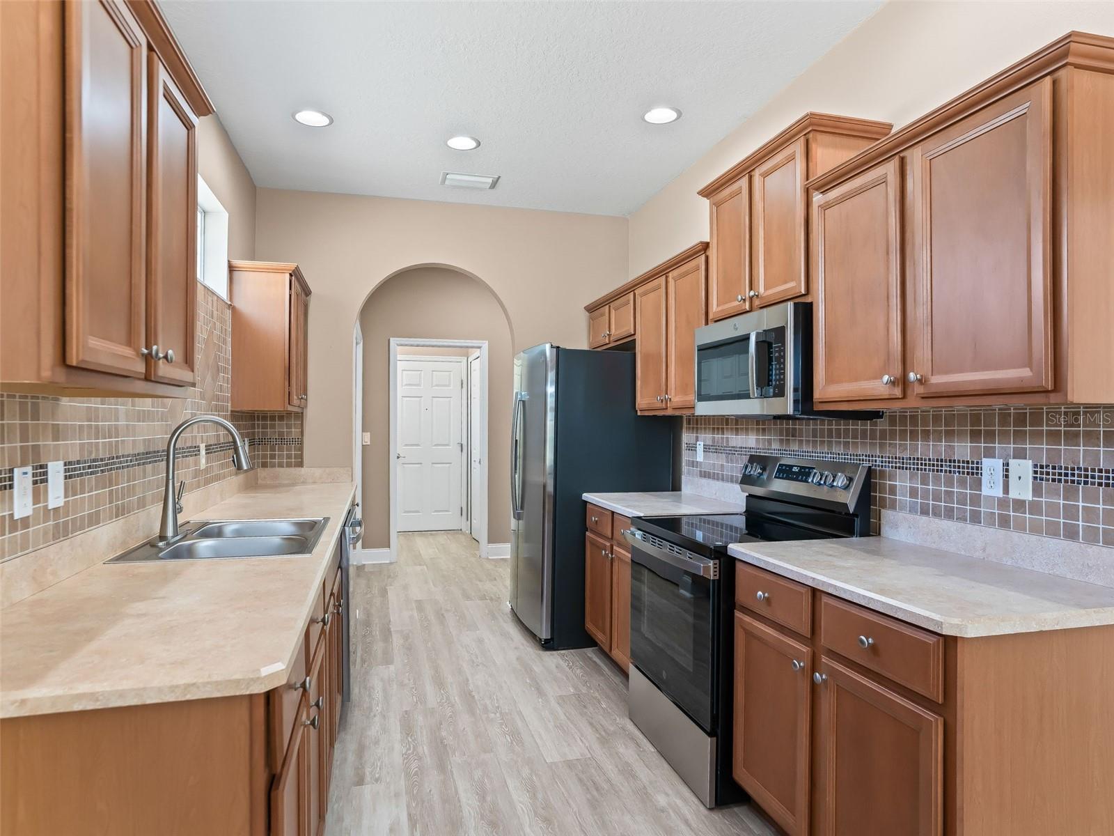 VILLAS/PADDOCK PARK - Residential Lease