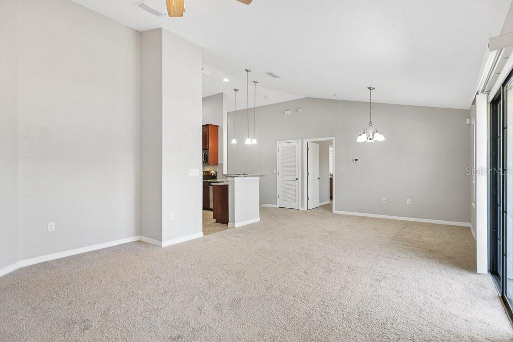 FISHHAWK RANCH PH 2 TR 1 - Residential Lease