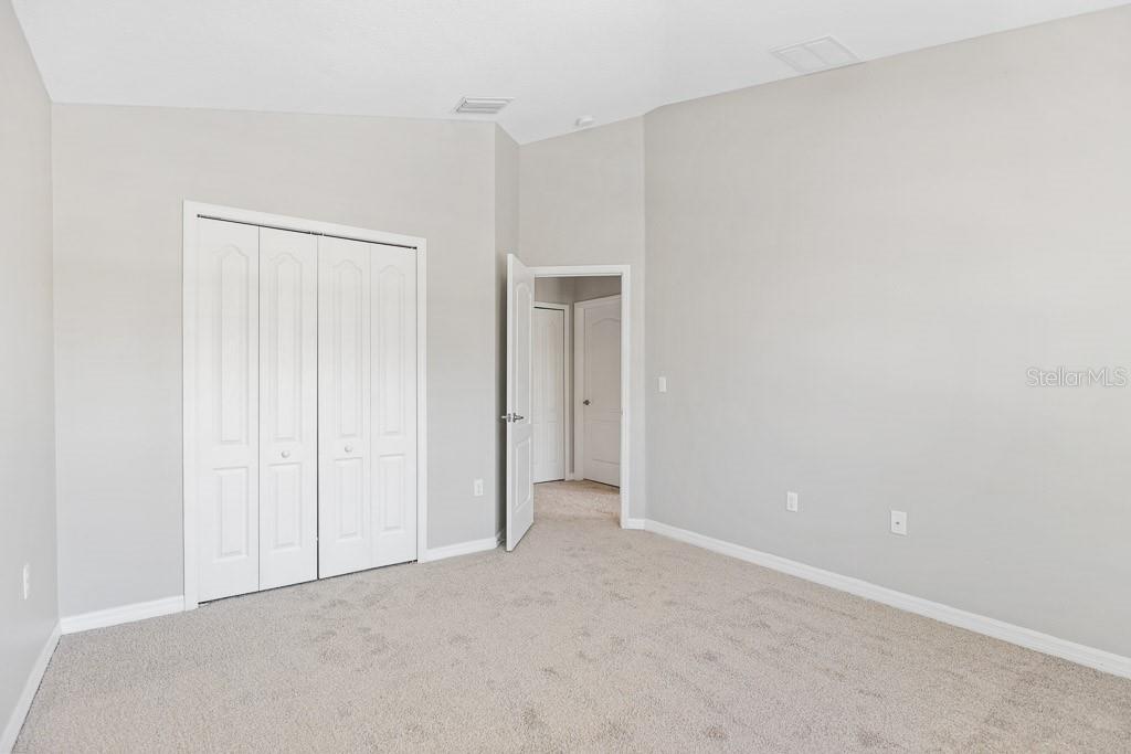 FISHHAWK RANCH PH 2 TR 1 - Residential Lease