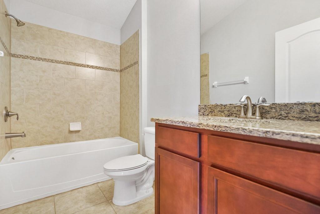 FISHHAWK RANCH PH 2 TR 1 - Residential Lease