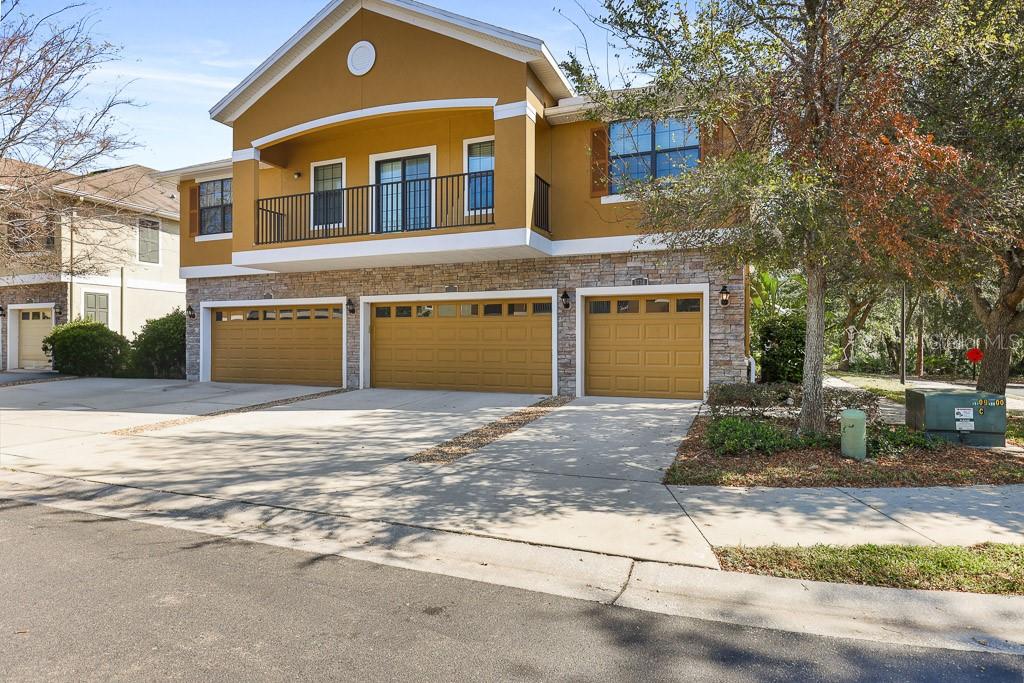 FISHHAWK RANCH PH 2 TR 1 - Residential Lease