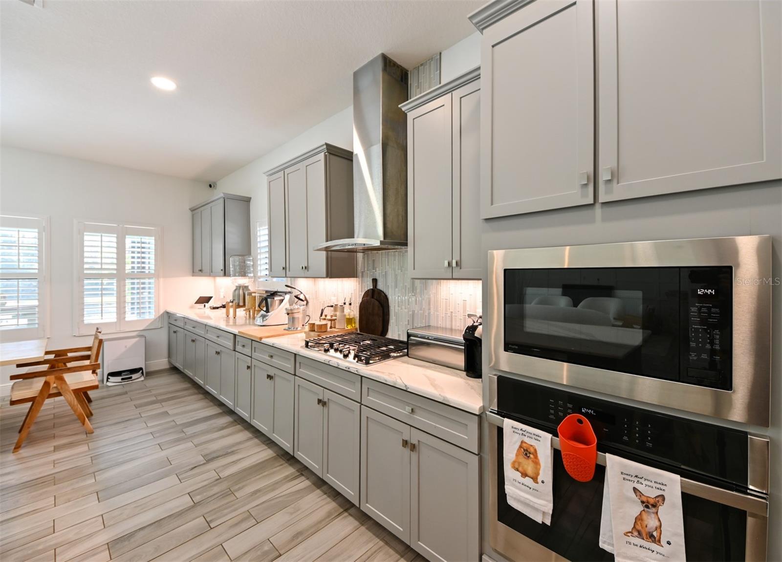 PRISTINE LAKE PRESERVE - Residential