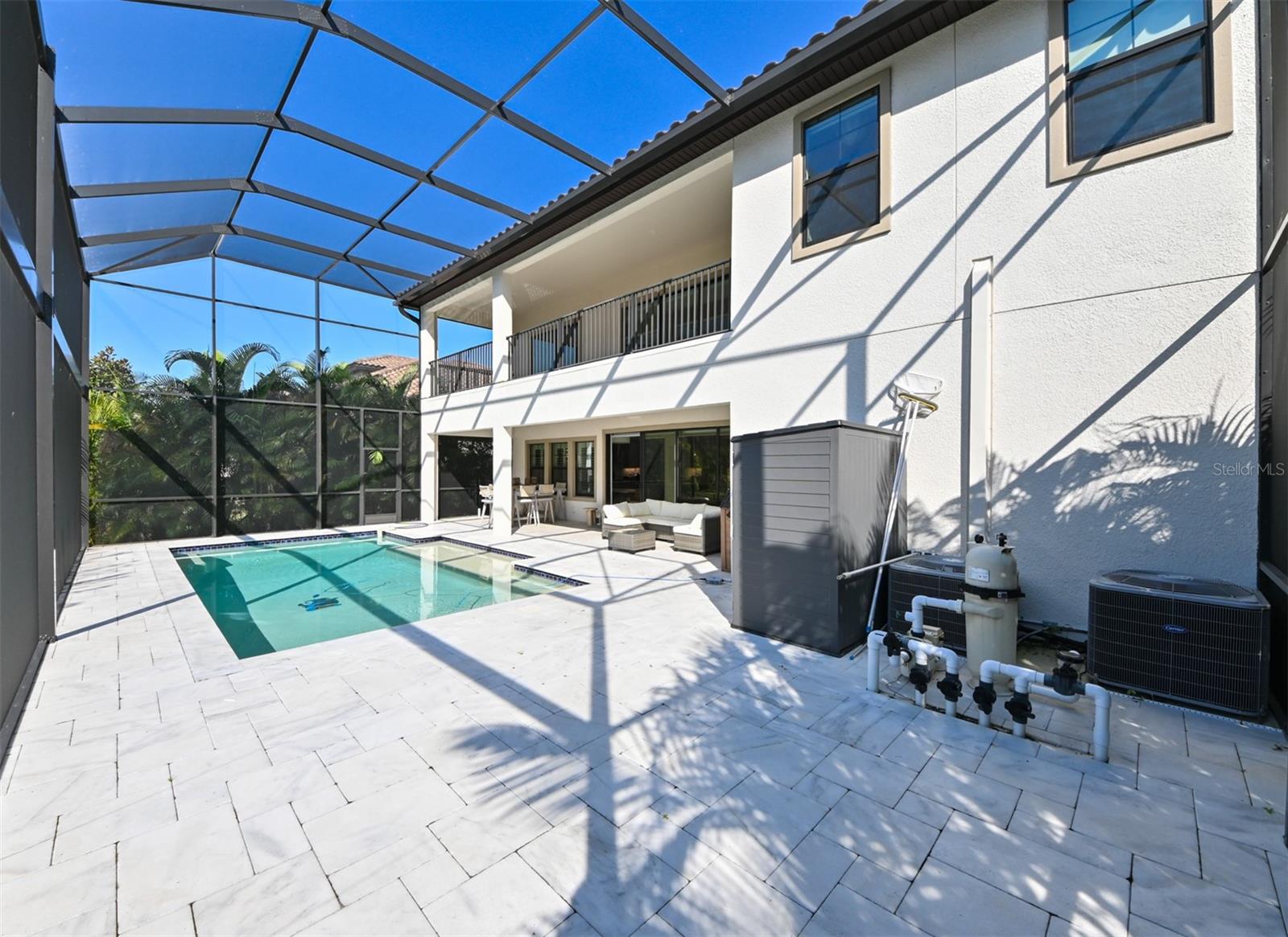 PRISTINE LAKE PRESERVE - Residential