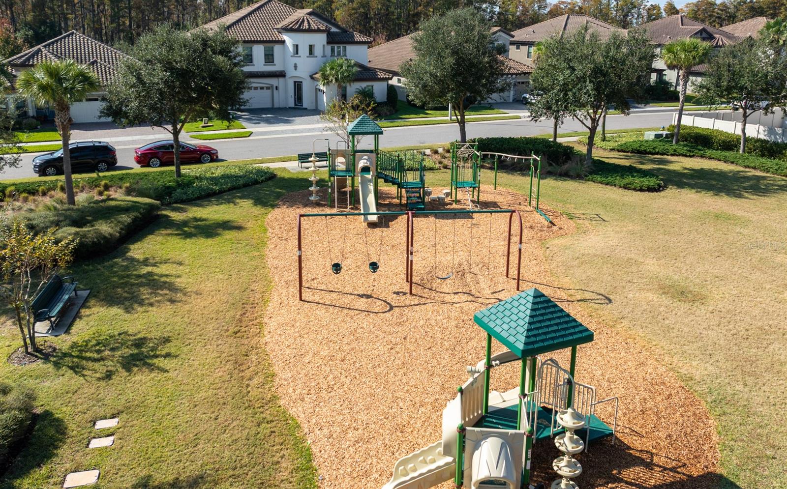 PRISTINE LAKE PRESERVE - Residential