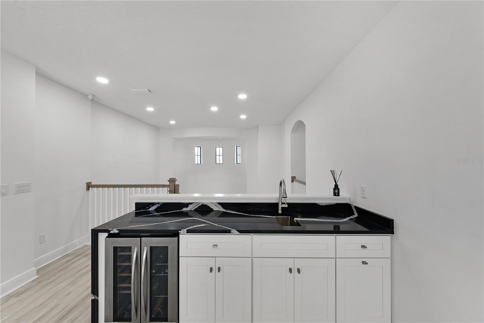 PRISTINE LAKE PRESERVE - Residential