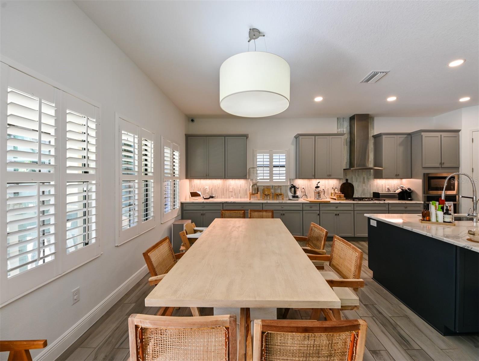 PRISTINE LAKE PRESERVE - Residential