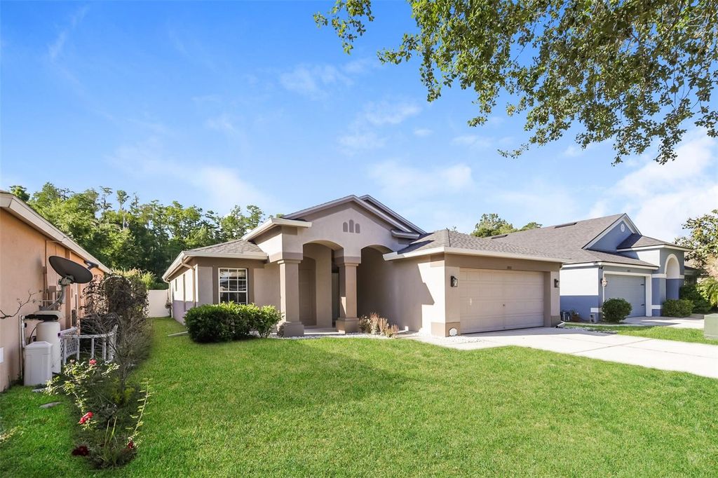 Photo of 5921 War Admiral Drive, Wesley Chapel, FL 33544 (MLS # TB8499890)