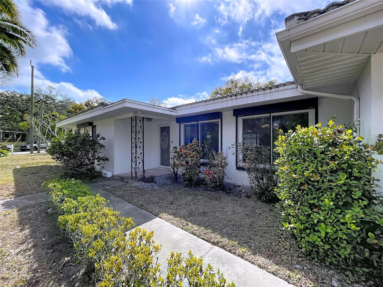 1002 BAY BREEZE TERRACE