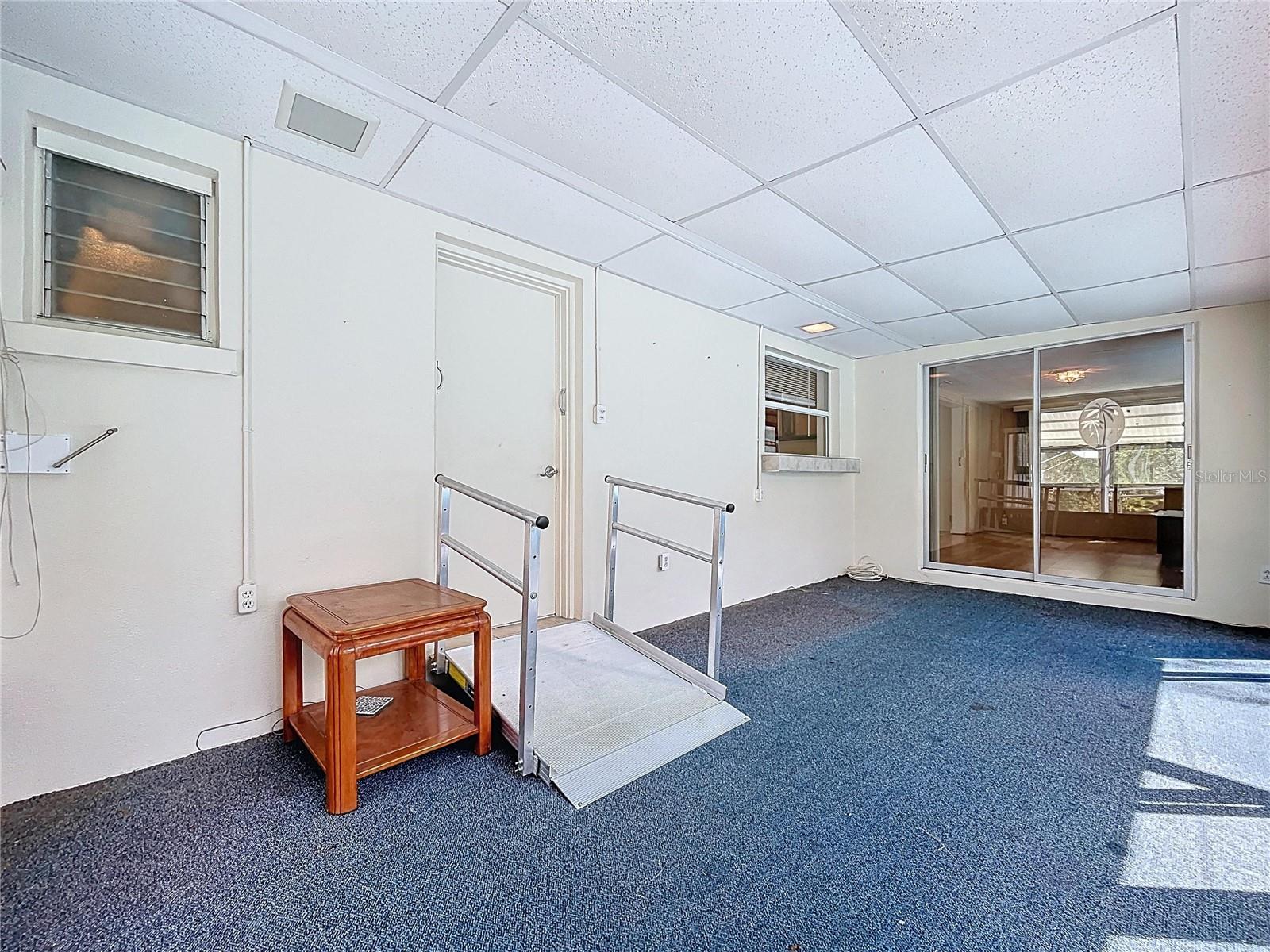 BAY BREEZE ESTATES - Residential