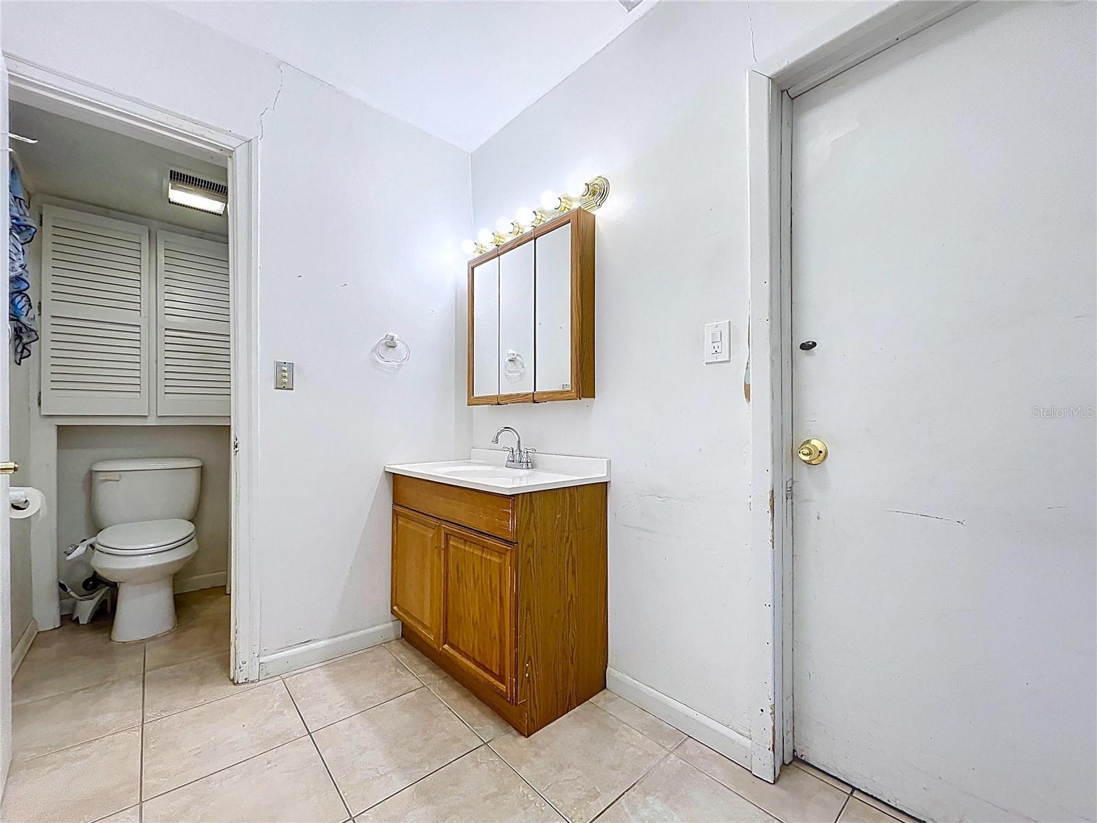 BAY BREEZE ESTATES - Residential