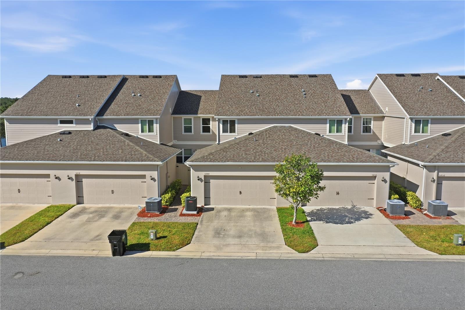 VINEYARDS/HORIZONS WEST PH 4 - Residential