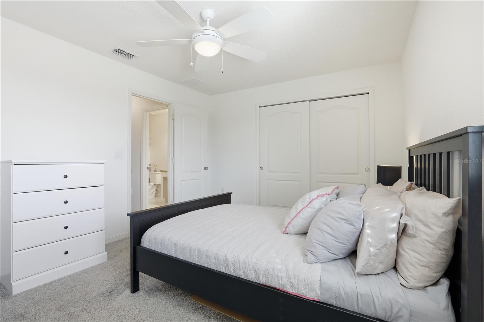 VINEYARDS/HORIZONS WEST PH 4 - Residential