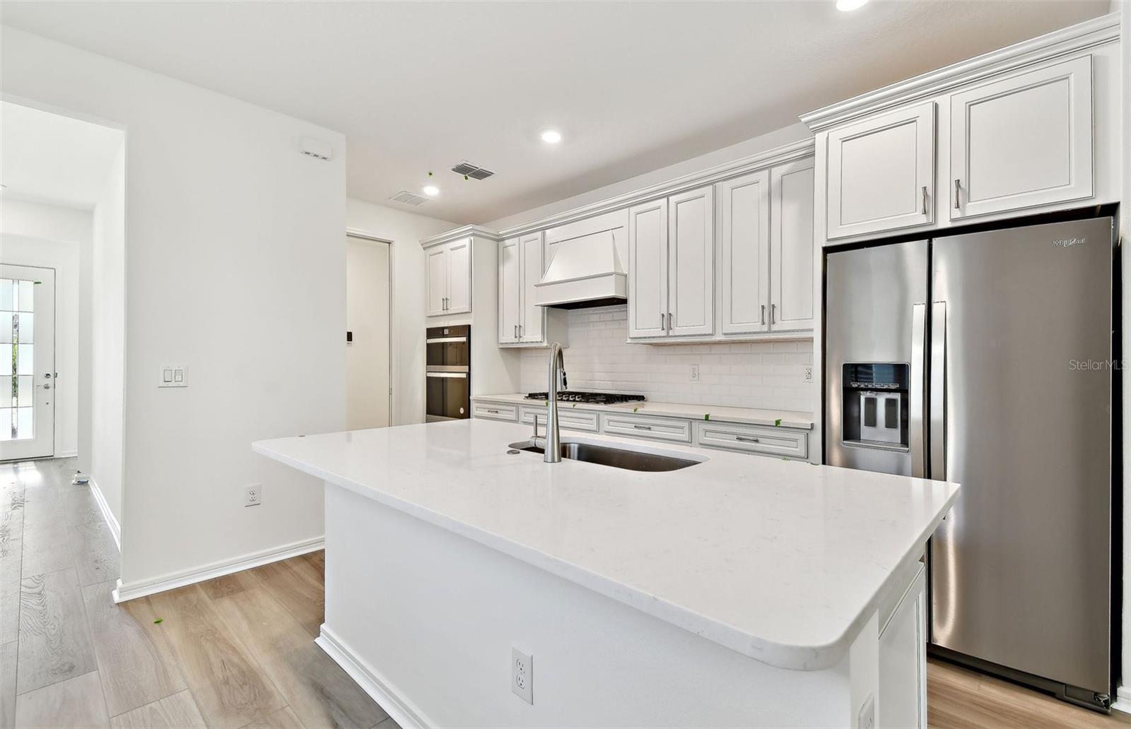 9458 SHOREBIRD COURT
