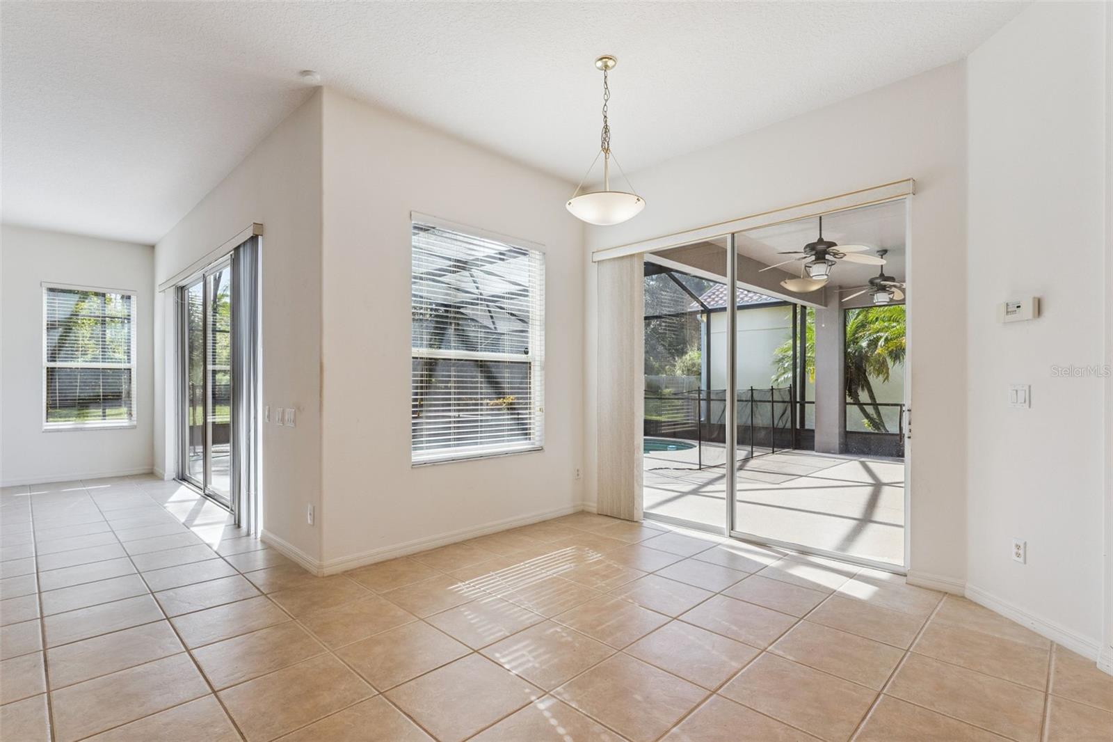 GLENMUIR UT 02 51 42 - Residential