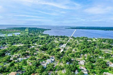 A home in OLDSMAR