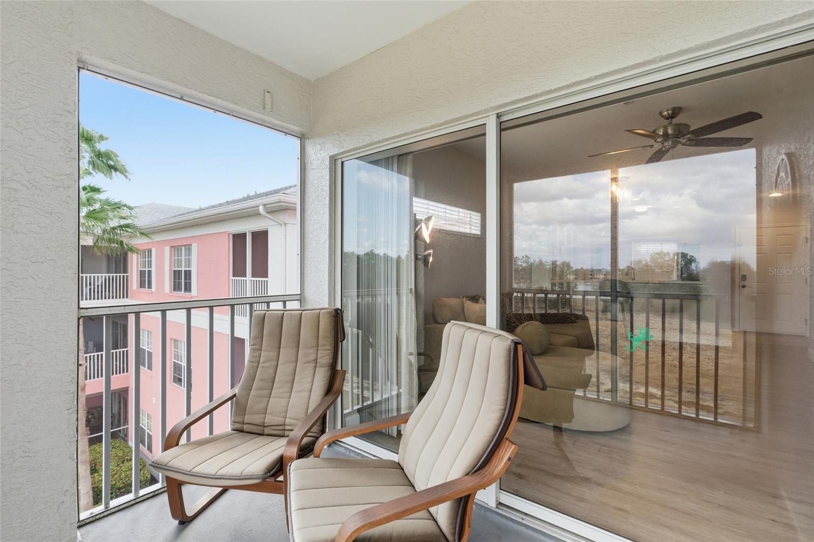 LAKE VIEW CONDO/HERITAGE LAKE PARK - Residential