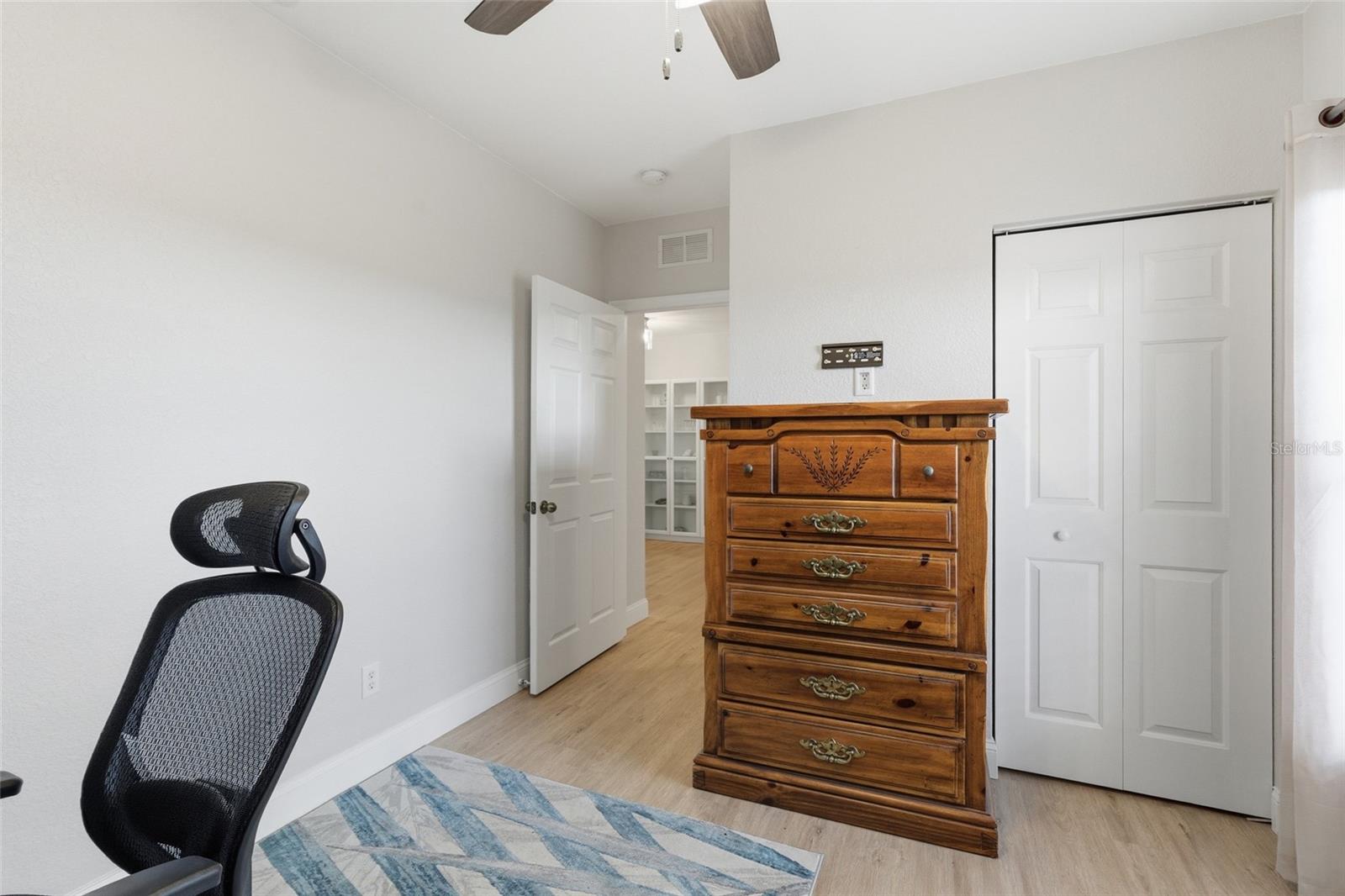 LAKE VIEW CONDO/HERITAGE LAKE PARK - Residential