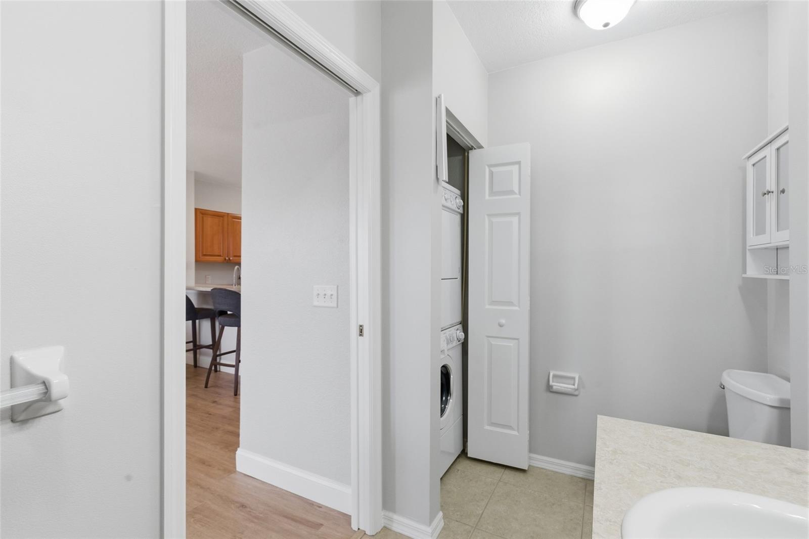 LAKE VIEW CONDO/HERITAGE LAKE PARK - Residential