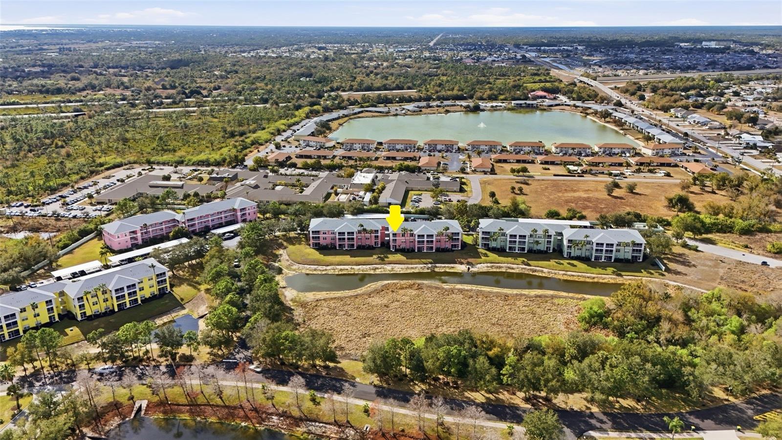 LAKE VIEW CONDO/HERITAGE LAKE PARK - Residential