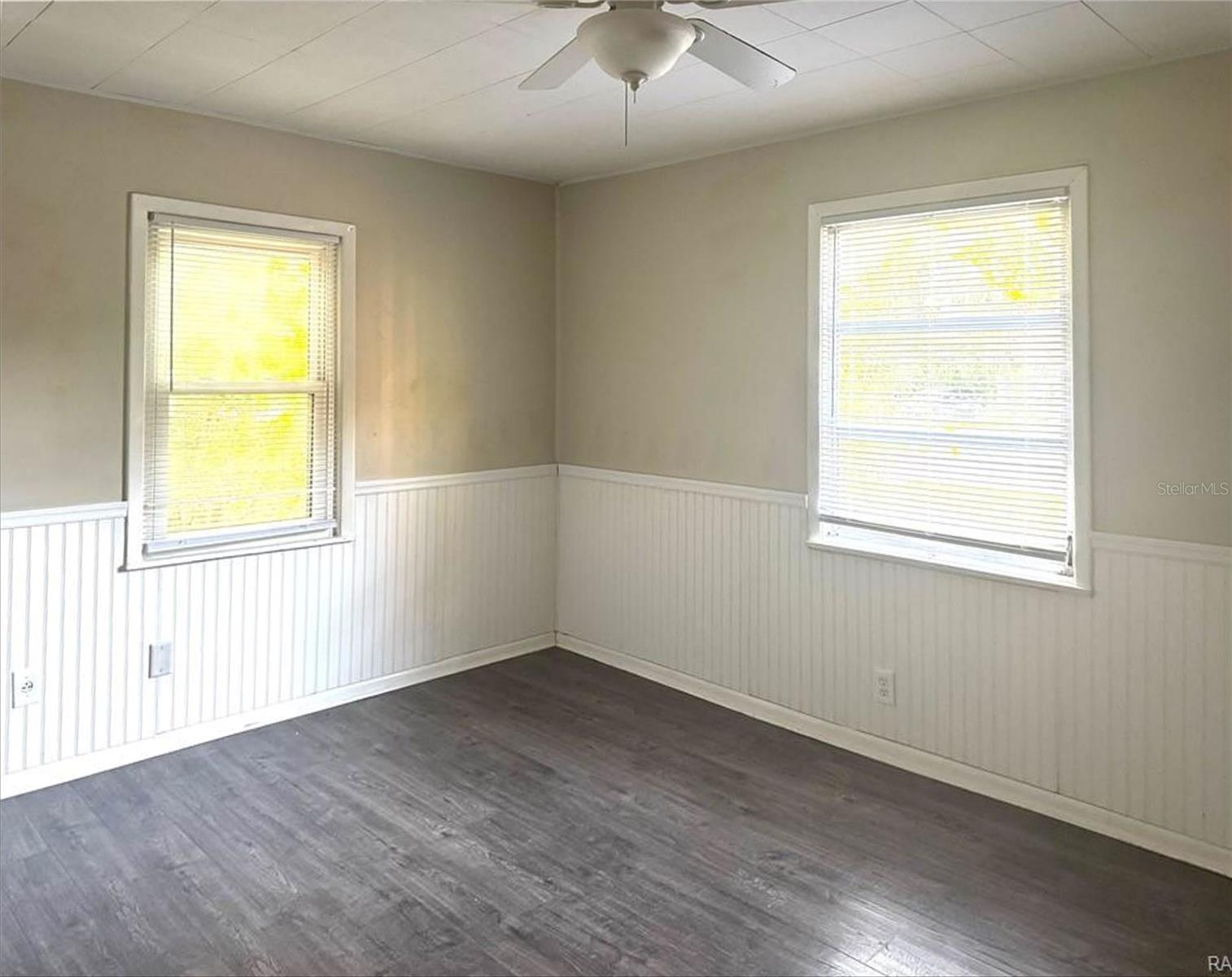 003185 - UNREC TRACTS IN 16-19S-20E - Residential