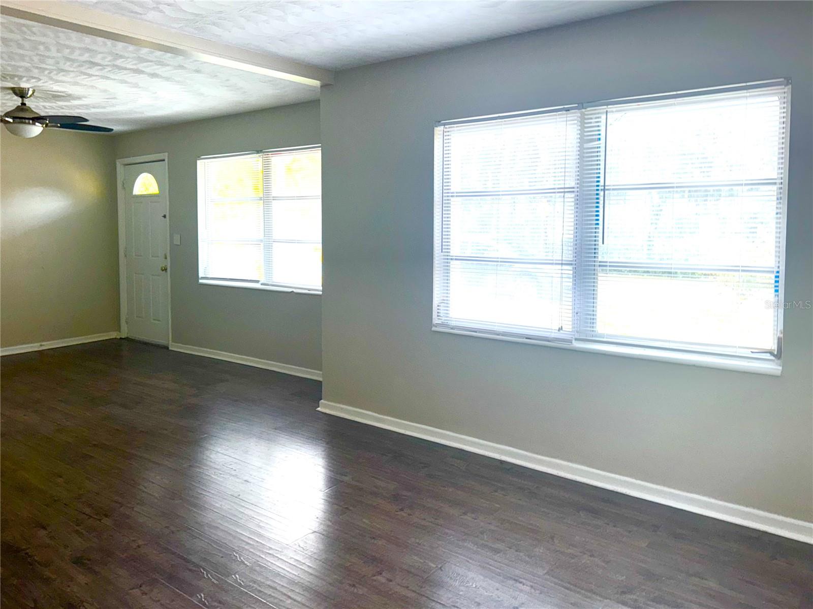 003185 - UNREC TRACTS IN 16-19S-20E - Residential