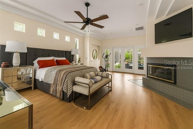 REGENCY GREEN - Residential
